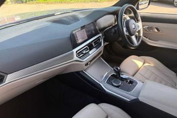 BMW 3 Series 2.0 330e 12kWh M Sport Saloon 4dr Petrol Plug-in Hybrid Auto Eur