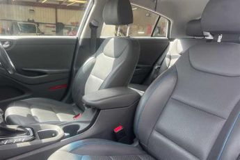 HYUNDAI IONIQ 1.6 h-GDi Premium SE Hatchback 5dr Petrol Hybrid DCT Euro 6 (s/s