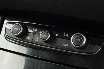 VAUXHALL GRANDLAND X 1.2 Turbo GPF Sport Nav SUV 5dr Petrol Auto Euro 6 (s/s) (130 ps
