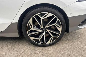 HYUNDAI IONIQ 6 77.4kWh Ultimate Saloon 4dr Electric Auto (228 ps)