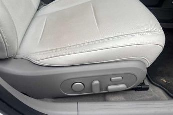 HYUNDAI IONIQ 6 77.4kWh Ultimate Saloon 4dr Electric Auto (228 ps)