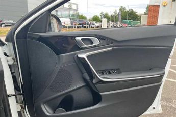 Kia Xceed 1.4 T-GDi 3 SUV 5dr Petrol DCT Euro 6 (s/s) (138 bhp)