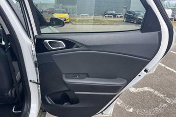 Kia Xceed 1.4 T-GDi 3 SUV 5dr Petrol DCT Euro 6 (s/s) (138 bhp)