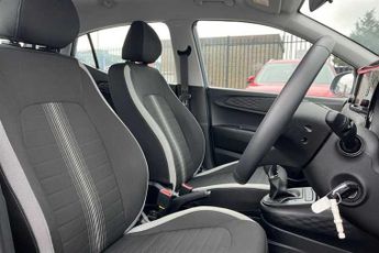 HYUNDAI i10 1.0 Advance Hatchback 5dr Petrol Auto Euro 6 (s/s) (63 ps)