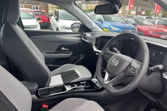 VAUXHALL MOKKA Electric 50kWh Griffin SUV 5dr Electric Auto (136 ps)