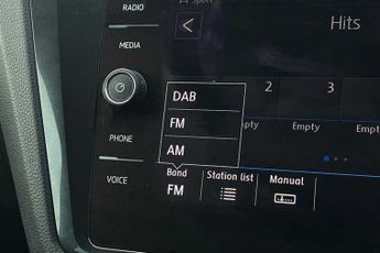 VOLKSWAGEN TIGUAN 2.0 TDI R-Line SUV 5dr Diesel DSG 4Motion Euro 6 (s/s) (150 ps)