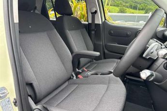 HYUNDAI INSTER Long Range 49kWh 02 SUV 5dr Electric Auto (115 ps)