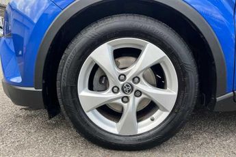 TOYOTA C-HR 1.8 VVT-h Icon SUV 5dr Petrol Hybrid CVT Euro 6 (s/s) (122 ps)