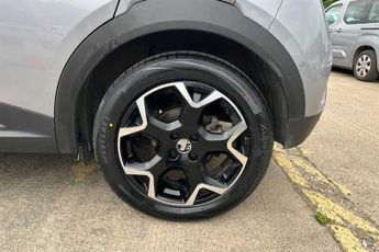 VAUXHALL MOKKA Electric 50kWh Ultimate Edition SUV 5dr Electric Auto (136 ps)