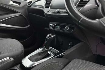VAUXHALL CROSSLAND 1.2 Turbo Elite Edition SUV 5dr Petrol Auto Euro 6 (s/s) (130 ps