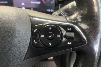 VAUXHALL MOKKA Electric 50kWh Ultimate SUV 5dr Electric Auto (136 ps)