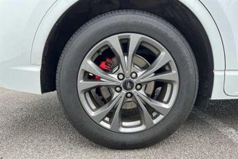 FORD KUGA 2.0 EcoBlue ST-Line SUV 5dr Diesel Auto AWD Euro 6 (s/s) (190 ps
