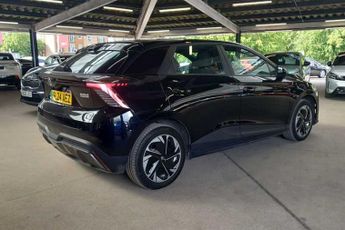 MG MG4 EV 51kWh SE Hatchback 5dr Electric Auto (170 ps)