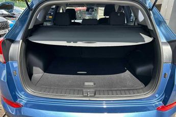 Hyundai TUCSON 2.0 CRDi SE Nav SUV 5dr Diesel Auto 4WD Euro 6 (185 ps)