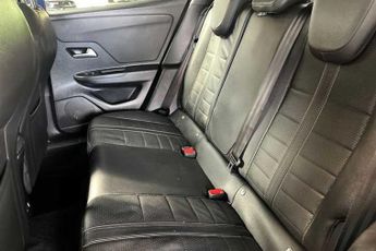 VAUXHALL MOKKA Electric 50kWh Ultimate SUV 5dr Electric Auto (136 ps)