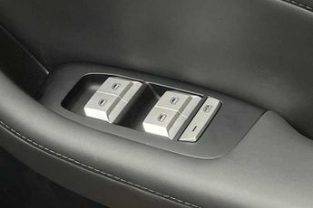 MG MGS5 64kWh Trophy Long Range SUV 5dr Electric Auto (231 ps)