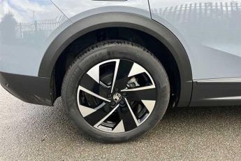 Vauxhall Grandland 1.2 GS SUV 5dr Petrol Hybrid e-DCT Euro 6 (s/s) (136 ps)