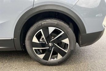 Vauxhall Grandland 1.2 GS SUV 5dr Petrol Hybrid e-DCT Euro 6 (s/s) (136 ps)