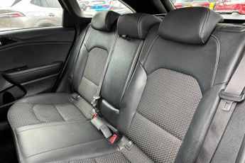 KIA CEED 1.6 CRDi MHEV 3 Sportswagon 5dr Diesel Hybrid DCT Euro 6 (s/s) (