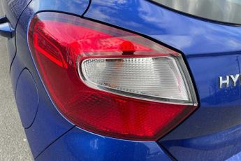 HYUNDAI i10 1.2 SE Connect Hatchback 5dr Petrol Auto Euro 6 (s/s) (84 ps)