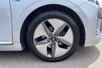 HYUNDAI IONIQ 1.6 h-GDi Premium SE Hatchback 5dr Petrol Hybrid DCT Euro 6 (s/s