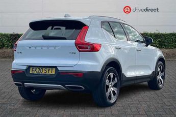 VOLVO XC40 1.5 T3 Inscription SUV 5dr Petrol Auto Euro 6 (s/s) (163 ps)
