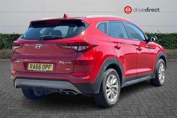 HYUNDAI TUCSON 2.0 CRDi SE Nav SUV 5dr Diesel Auto 4WD Euro 6 (136 ps)