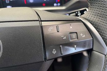 VAUXHALL GRANDLAND 1.2 GS SUV 5dr Petrol Hybrid e-DCT Euro 6 (s/s) (145 ps)