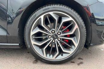 FORD FOCUS 1.0T EcoBoost MHEV ST-Line X Hatchback 5dr Petrol Hybrid DCT Eur