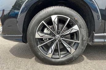 MG HS 1.5 T-GDI SE SUV 5dr Petrol DCT Euro 6 (s/s) (169 ps)