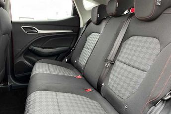 MG ZS 72.6kWh SE Long Range SUV 5dr Electric Auto (156 ps)