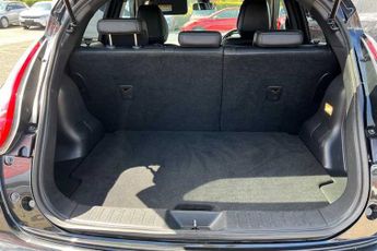 NISSAN JUKE 1.6 Tekna SUV 5dr Petrol XTRON Euro 6 (117 ps)