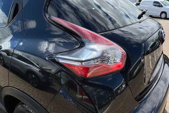 NISSAN JUKE 1.6 Tekna SUV 5dr Petrol XTRON Euro 6 (117 ps)
