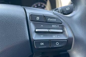 Hyundai KONA 1.6 h-GDi Premium SUV 5dr Petrol Hybrid DCT Euro 6 (s/s) (141 ps