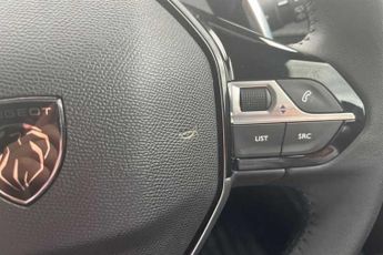 PEUGEOT 2008 1.2 Allure SUV 5dr Petrol Hybrid e-DSC6 Euro 6 (s/s) (136 ps)