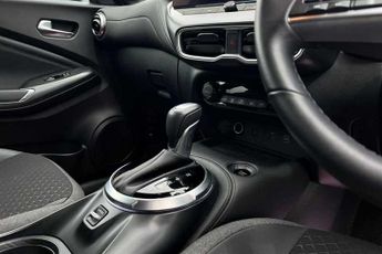 NISSAN JUKE 1.6 N-Connecta SUV 5dr Petrol Hybrid Auto Euro 6 (143 ps)
