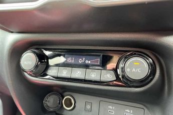 NISSAN JUKE 1.6 N-Connecta SUV 5dr Petrol Hybrid Auto Euro 6 (143 ps)