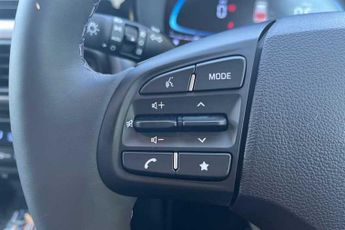 HYUNDAI i10 1.2 Premium Hatchback 5dr Petrol Auto Euro 6 (s/s) (79 ps)