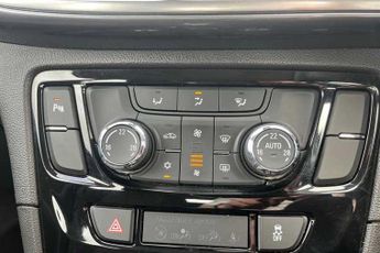 Vauxhall Mokka X Design NAV 1.4i Turbo Automatic (140ps)