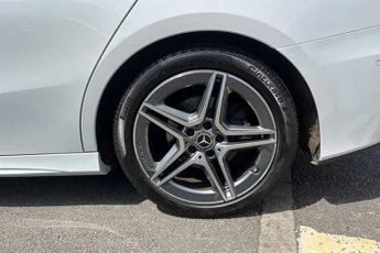 MERCEDES-BENZ A CLASS 2.0 A220d AMG Line (Executive) Saloon 4dr Diesel 8G-DCT Euro 6 (