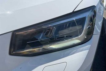 MERCEDES-BENZ A CLASS 2.0 A220d AMG Line (Executive) Saloon 4dr Diesel 8G-DCT Euro 6 (