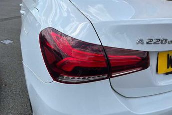 MERCEDES-BENZ A CLASS 2.0 A220d AMG Line (Executive) Saloon 4dr Diesel 8G-DCT Euro 6 (