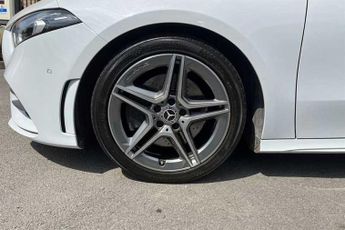 MERCEDES-BENZ A CLASS 2.0 A220d AMG Line (Executive) Saloon 4dr Diesel 8G-DCT Euro 6 (