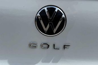 VOLKSWAGEN GOLF 1.5 eTSI MHEV R-Line Hatchback 5dr Petrol Hybrid DSG Euro 6 (s/s