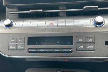 Hyundai KONA 48.4kWh Advance SUV 5dr Electric Auto (156 ps)