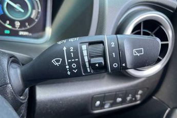 HYUNDAI KONA 1.6 h-GDi SE Connect SUV 5dr Petrol Hybrid DCT Euro 6 (s/s) (141