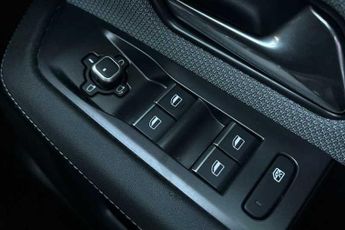 VAUXHALL GRANDLAND 1.2 GS SUV 5dr Petrol Hybrid e-DCT Euro 6 (s/s) (136 ps)