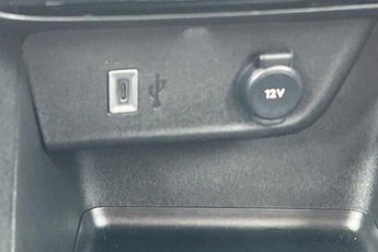 VAUXHALL Corsa Electric 50kWh Yes Hatchback 5dr Electric Auto (136 ps)