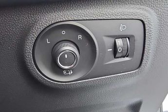 MG MG ZS 1.0 T-GDI Exclusive SUV 5dr Petrol Auto Euro 6 (111 ps)