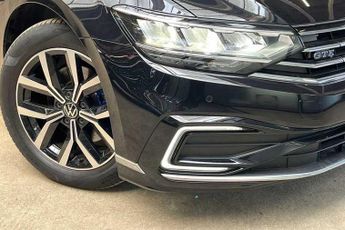 VOLKSWAGEN PASSAT 1.4 TSI 13kWh GTE Estate 5dr Petrol Plug-in Hybrid DSG Euro 6 (s